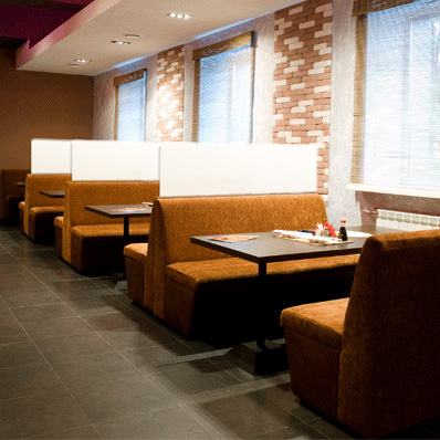 https://d241k1re3tsyhu.cloudfront.net/mrsignso/images/product/restaurant-screens24.jpg