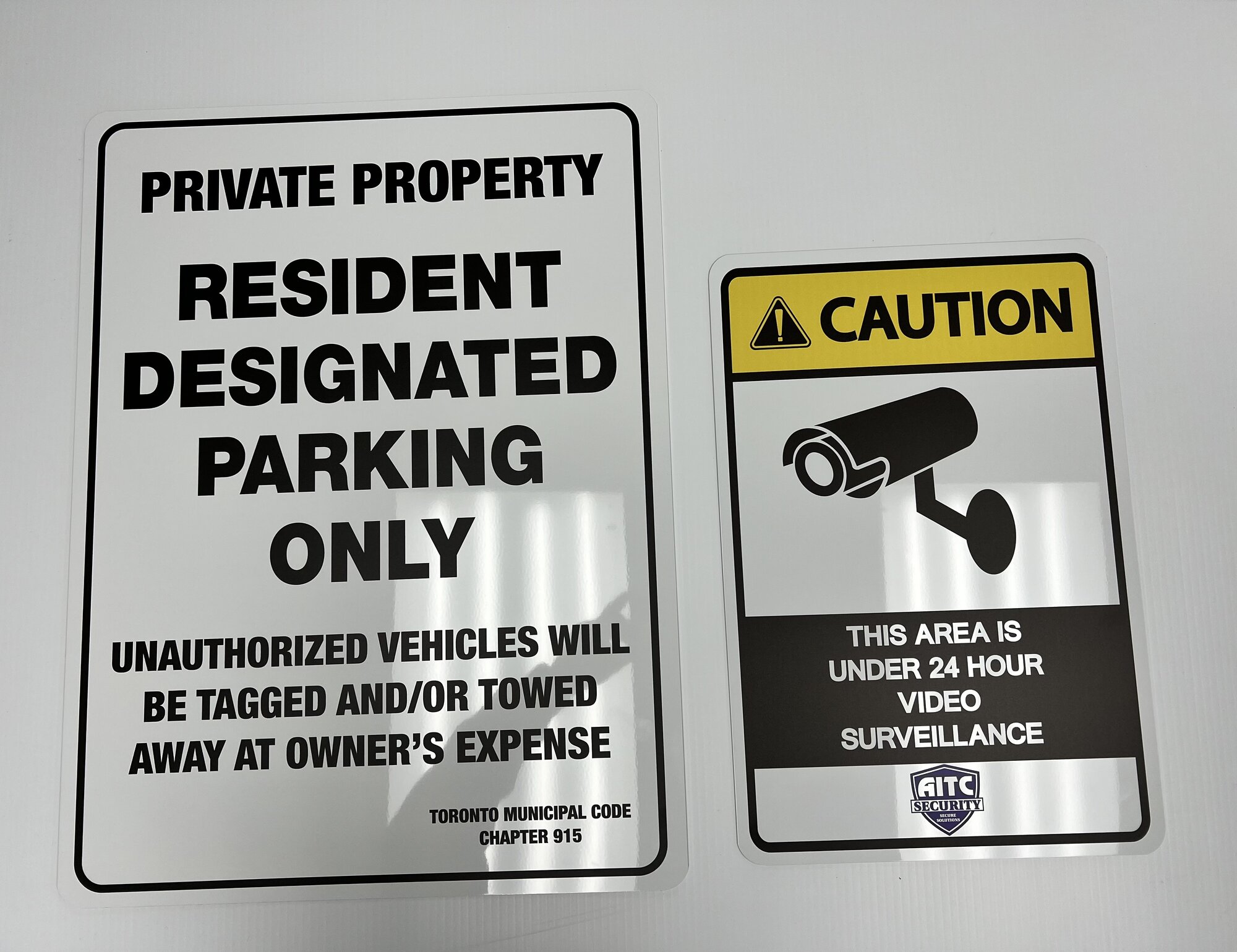 18” X 24” Parking Sign Vs 12” X 18”