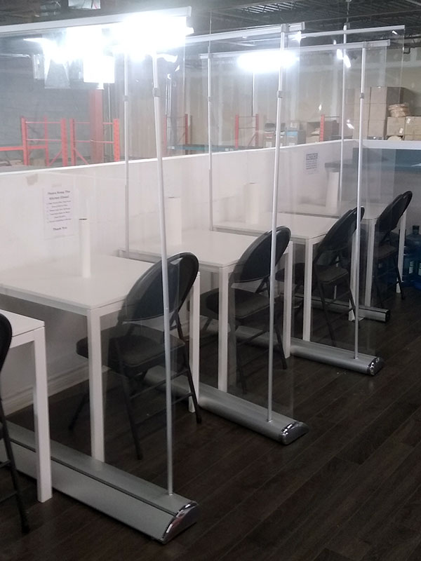 Clear Retractable Pop-up Barriers 1