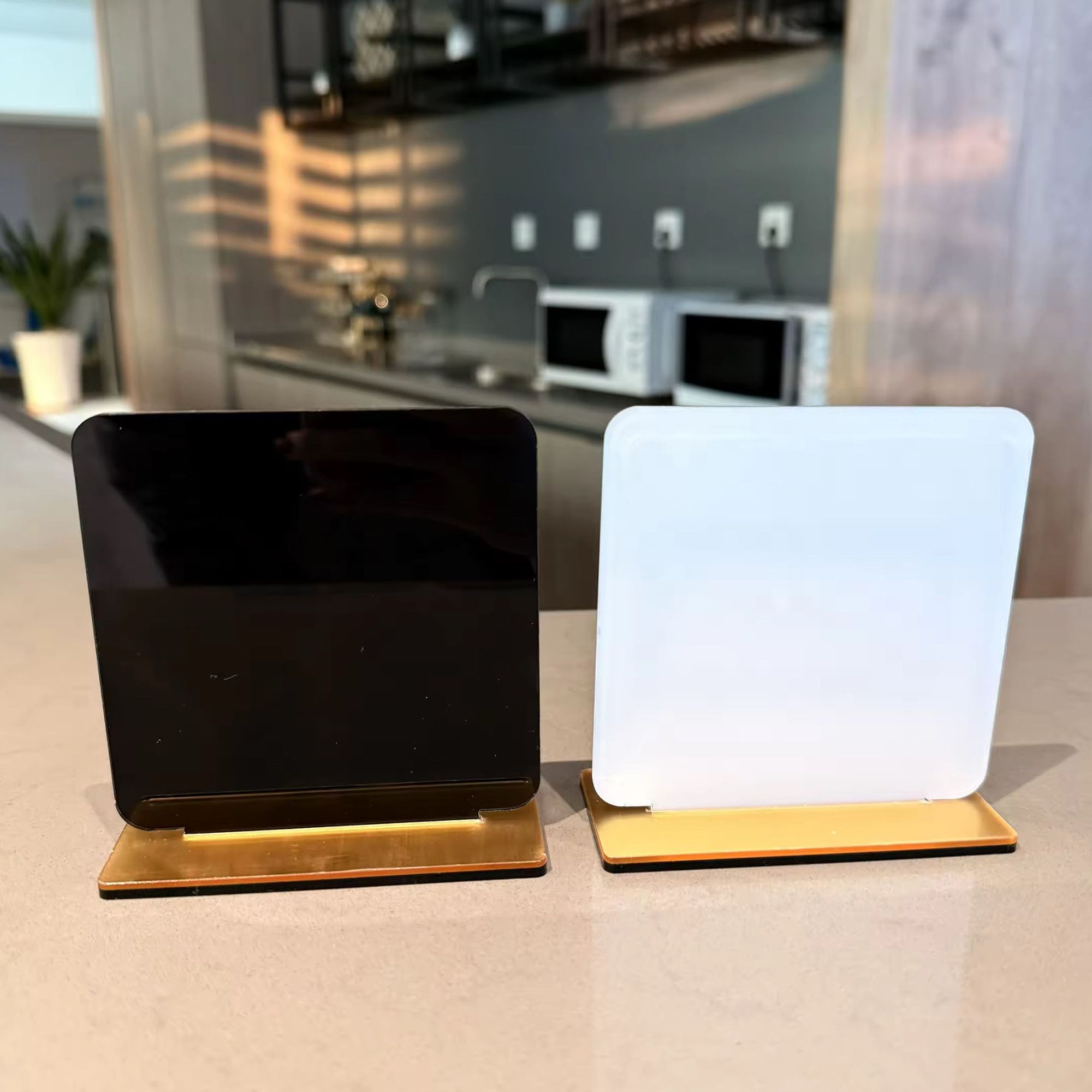 Google Review Stand 2